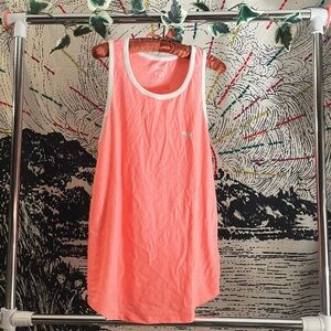 3/$45 ✨ NWT! VS PINK Racerback tank